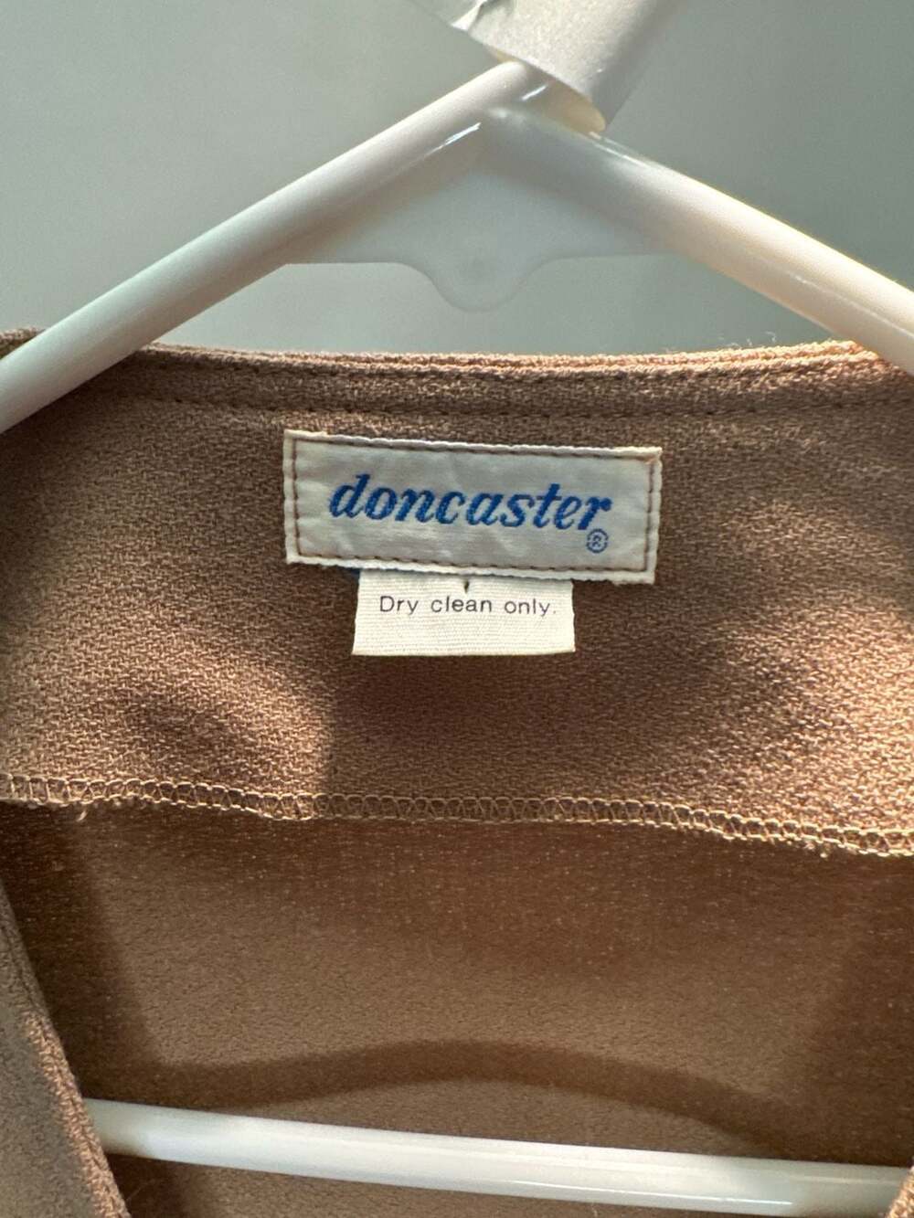 VTG Doncaster 2 Piece Skirt Suit Camel Tan Belted Jacket Midi Skirt Professional - Picture 2 of 8
